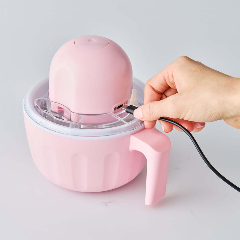 Avanti Mini Ice Cream Maker Strawberry