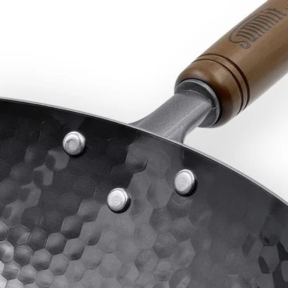 Summit Iron Hammered Beijing Flat-Bottom Wok Pan "Made in Japan"