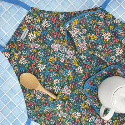 Annabel Trends Apron - Cotton- Field of Flowers